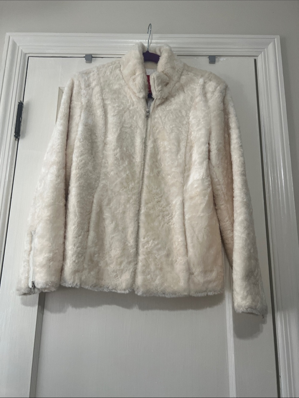 Esprit Women's Cream Faux Fur Zip-Front Jacket